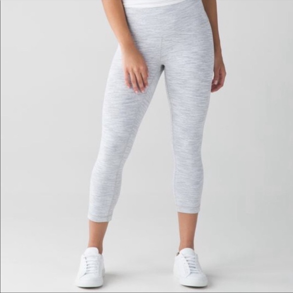 Lulu leggings size 4 like new